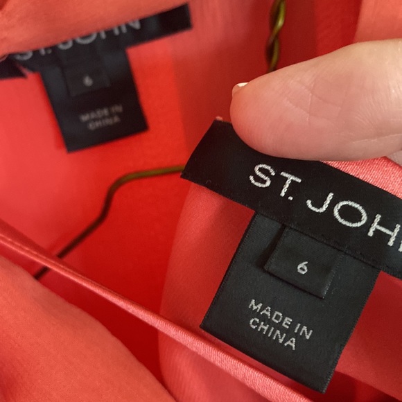 Beautiful 4 Piece St John Sport Pant Suit Size P 🧡 - Picture 10 of 16